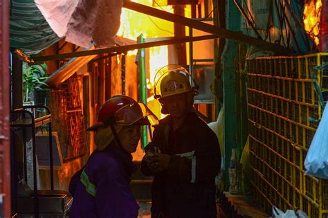 balitang pantahanan latest news|Sunog sumiklab sa Quezon City: 100 pamilya nawalan ng tahanan.